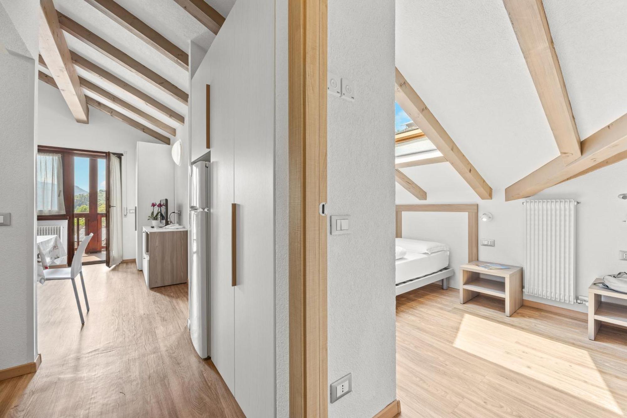 كافاليسِّ Aparthotel Des Alpes المظهر الخارجي الصورة