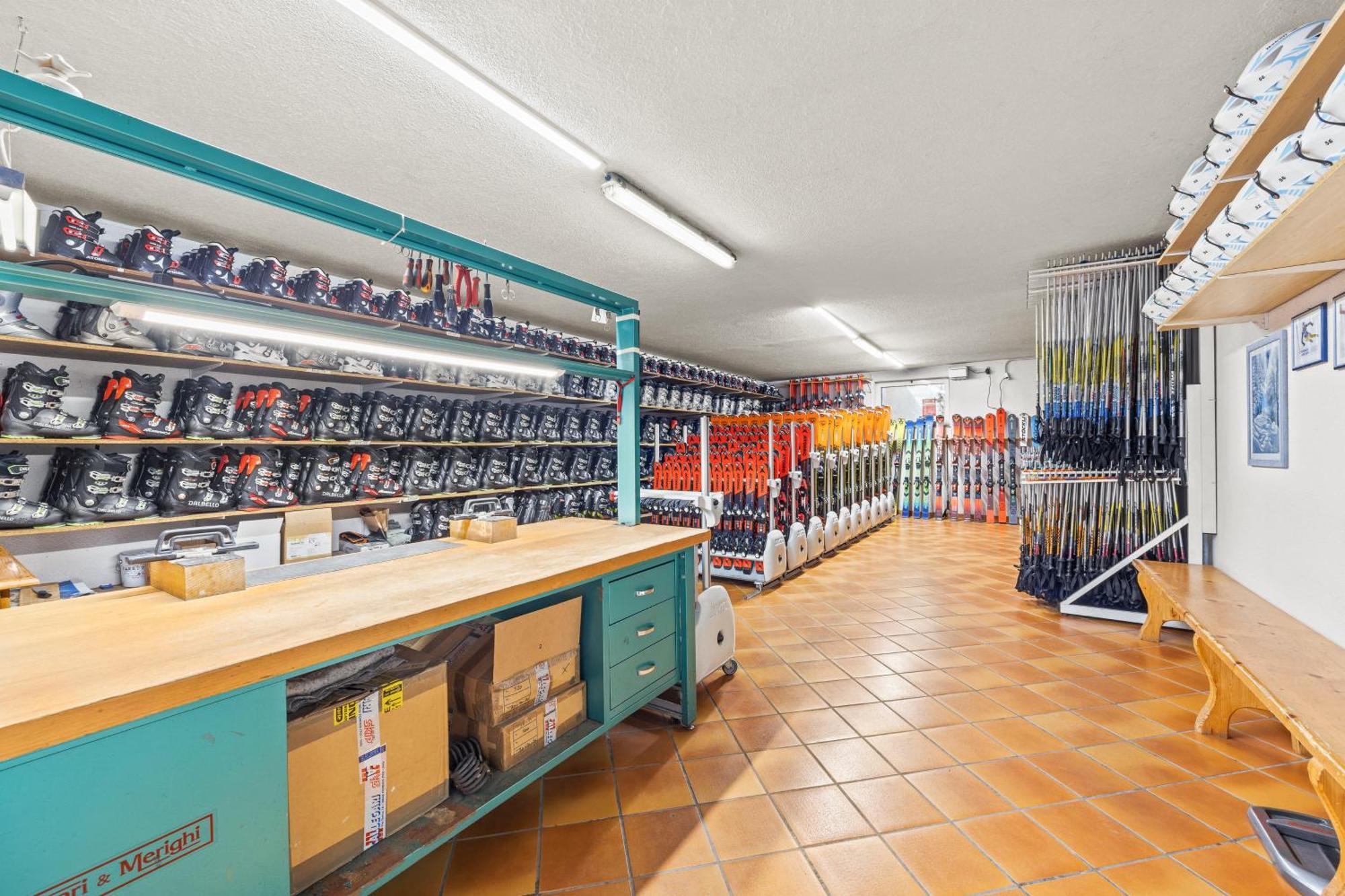 كافاليسِّ Aparthotel Des Alpes المظهر الخارجي الصورة