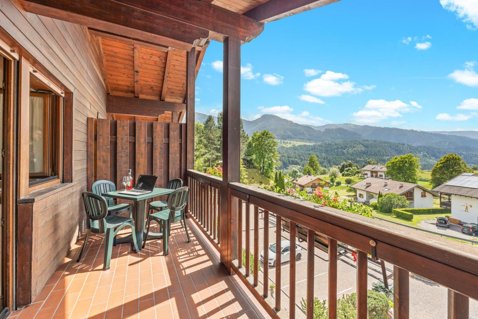 كافاليسِّ Aparthotel Des Alpes المظهر الخارجي الصورة