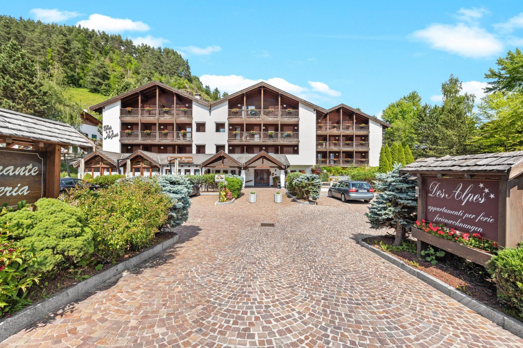 كافاليسِّ Aparthotel Des Alpes المظهر الخارجي الصورة