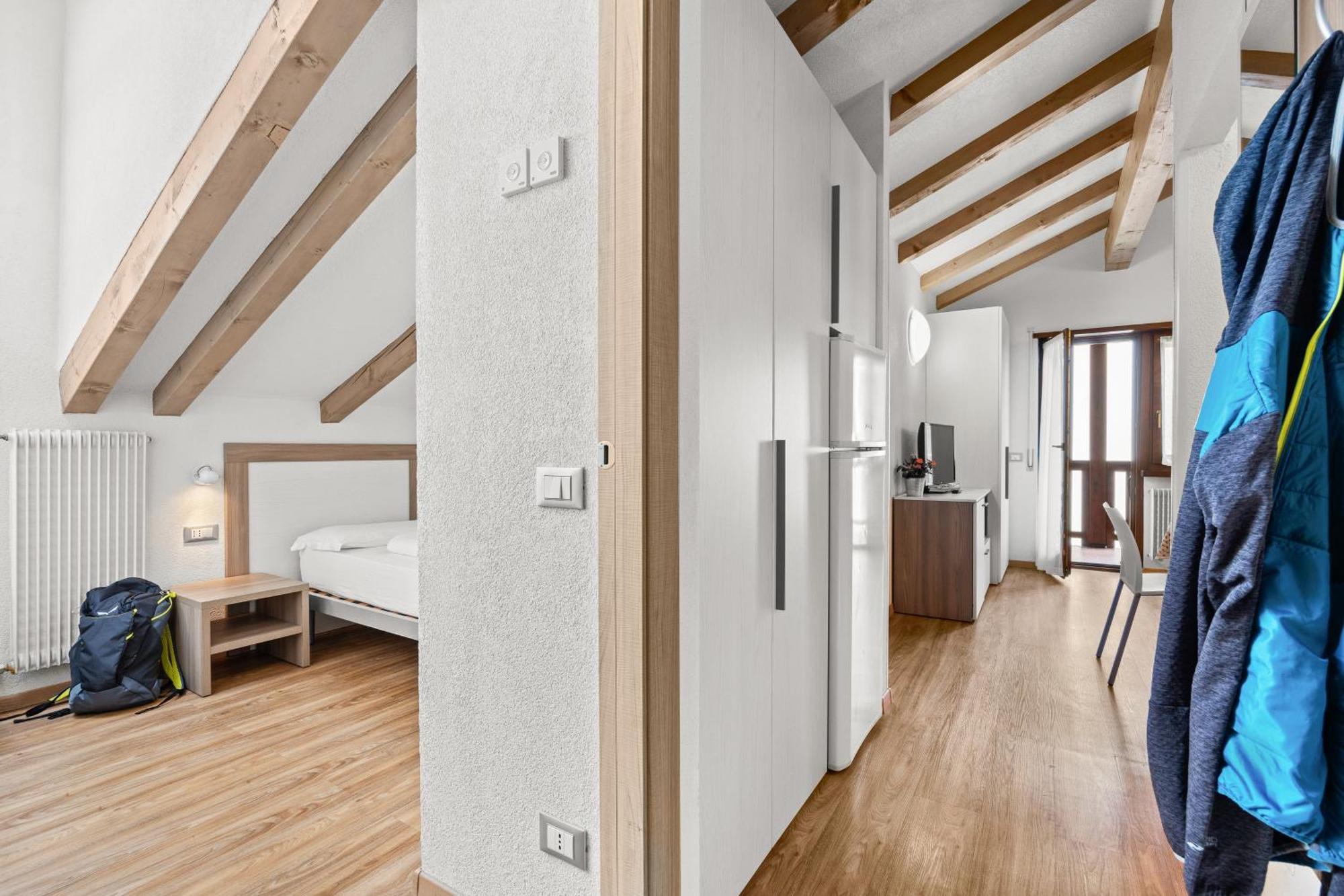 كافاليسِّ Aparthotel Des Alpes الغرفة الصورة